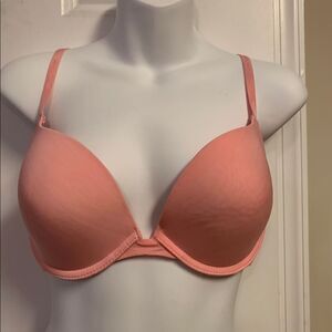 Daisy Fuentes Pink Bra 36D